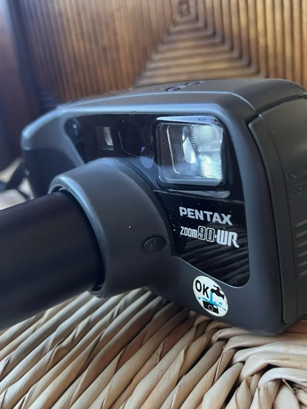 Pentax ZOOM 90-WR 35mm Film Camera Black Point & Shoot From Japan NEW BATTERIES